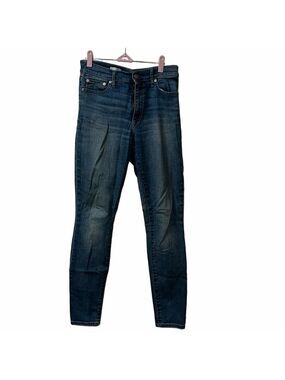 Gap True Skinny Jeans